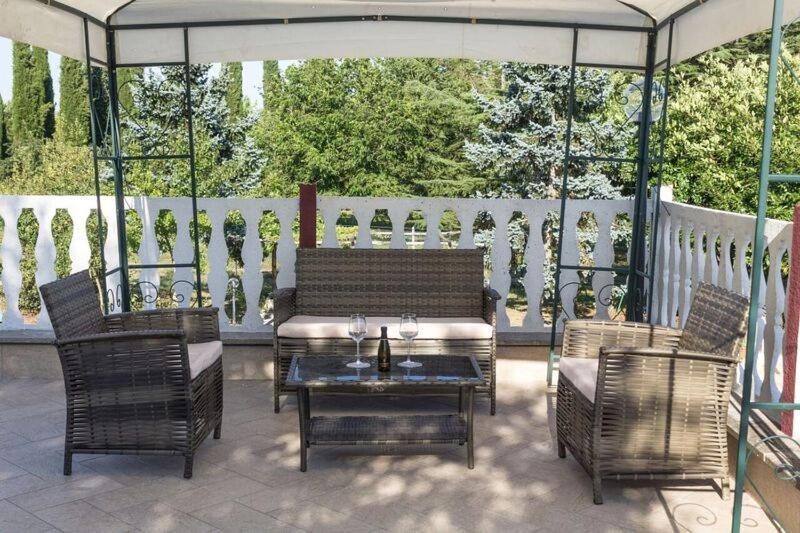 Il Profumo Della Natura B&B Oriolo Romano Экстерьер фото