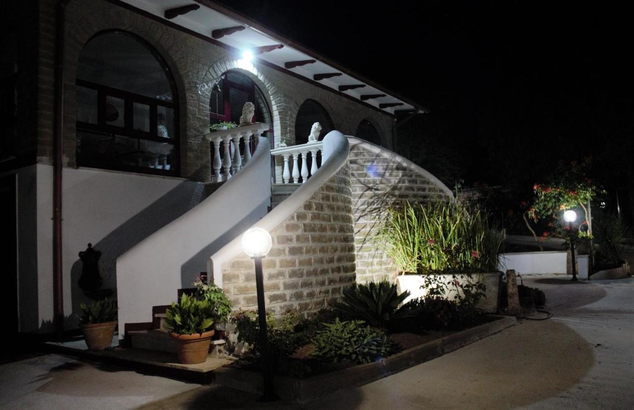 Il Profumo Della Natura B&B Oriolo Romano Экстерьер фото